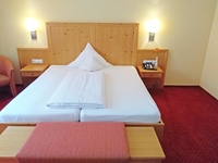 Berrierefreies Zimmer im Hotel Beierlein's Berrierefreies Zimmer im Hotel Beierlein's…